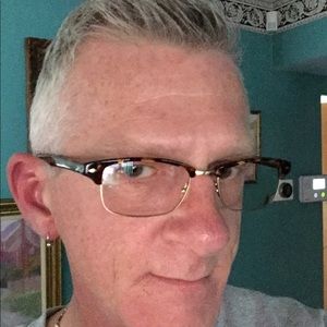 Meet your Posher, James a